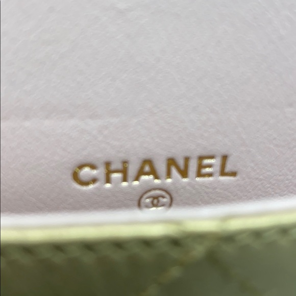 Chanel Metallic Gold IPad / Tablet Sleeve New - Picture 9 of 10